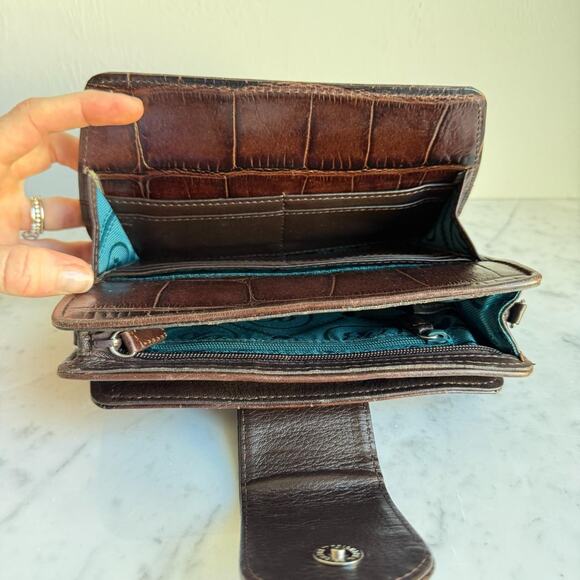 Brighton Croc Embossed Leather Organizer Crossbody Purse Brown - Picture 3 of 7